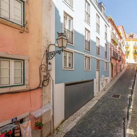 Lemon House With Private Garden Lisbon