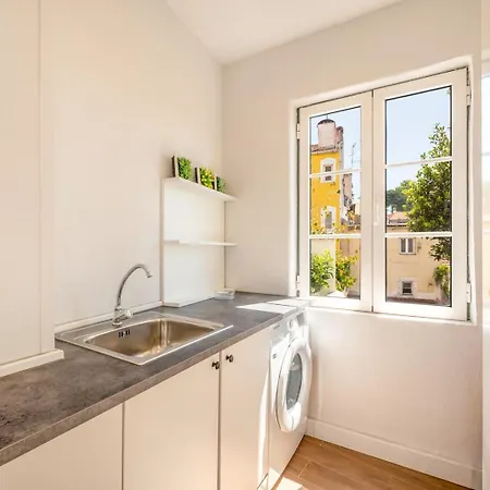 Apartment Lemon House With Private Garden