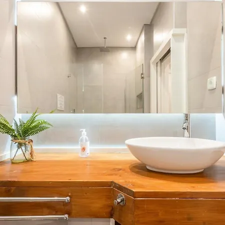 Apartmán Guestready - Lemon House With Private Garden *