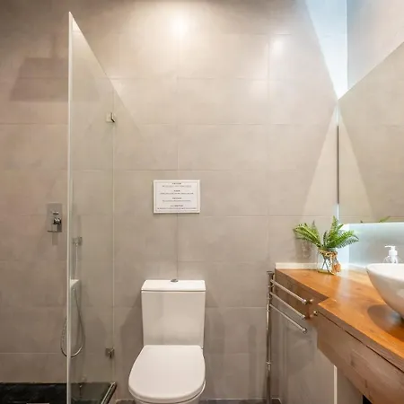 Apartment Lemon House With Private Garden