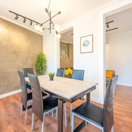 Daire Guestready - Lemon House With Private Garden *