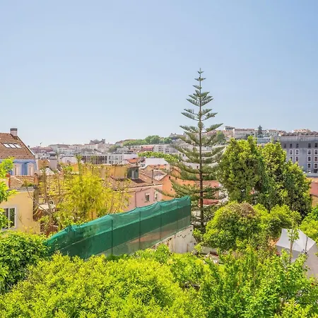 Apartamento Guestready - Lemon House With Private Garden Lisboa